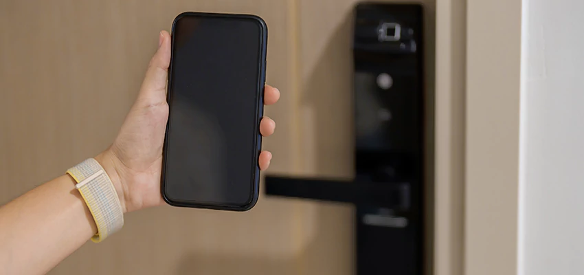 Keypad Wifi Locks Repair And Installation in Long Beach, CA