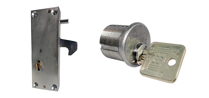 RR Fence Gates Brink Locks Repair in Long Beach, California