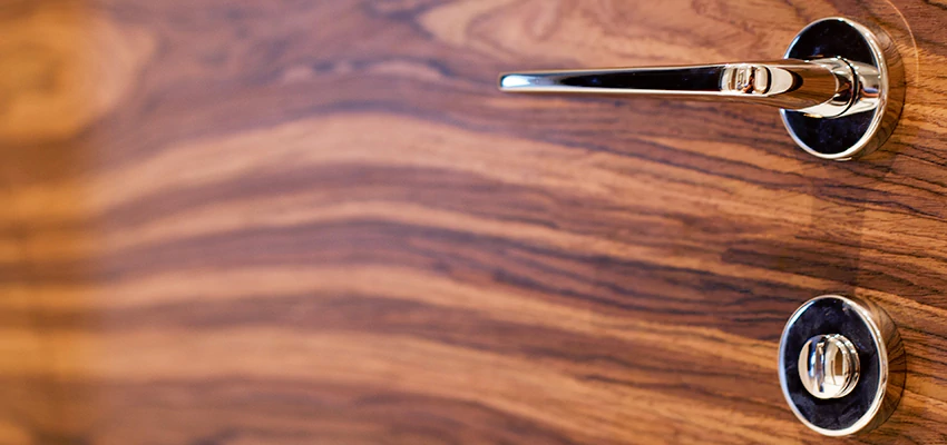 On Demand Locksmith For Key Fobs Repair in Long Beach, California