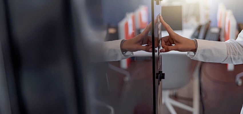 Property Management Locksmith For Key Programming in Long Beach, CA