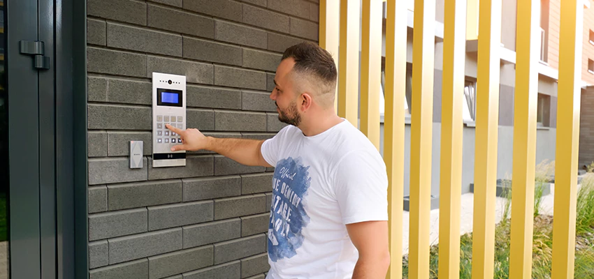 Locksmith Company For Smart Lock System Installation in Long Beach, California